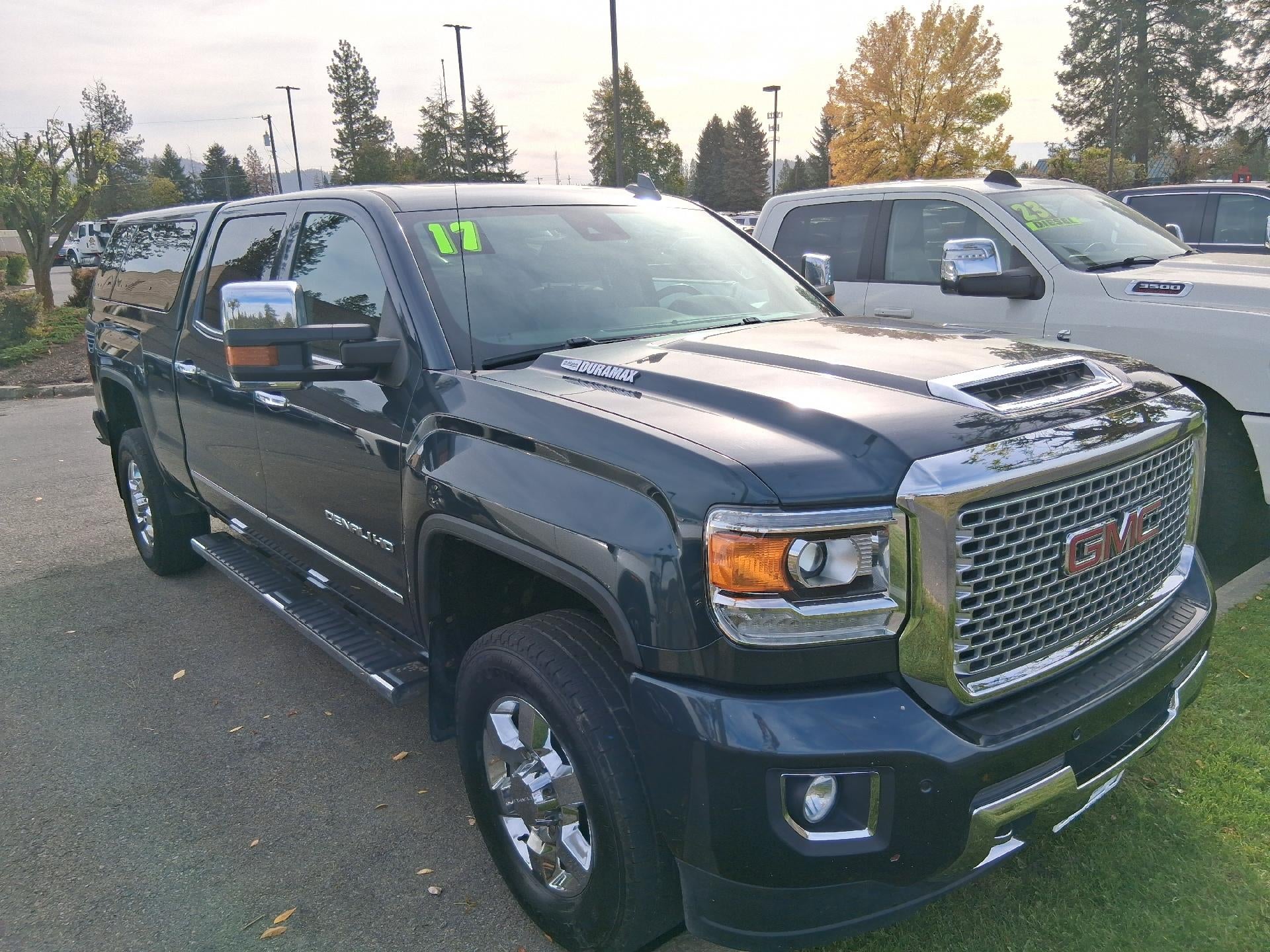 2017 GMC Sierra 3500 HD Leather Memory Heated and Cooled Seat, Power Sunroof, Navigation