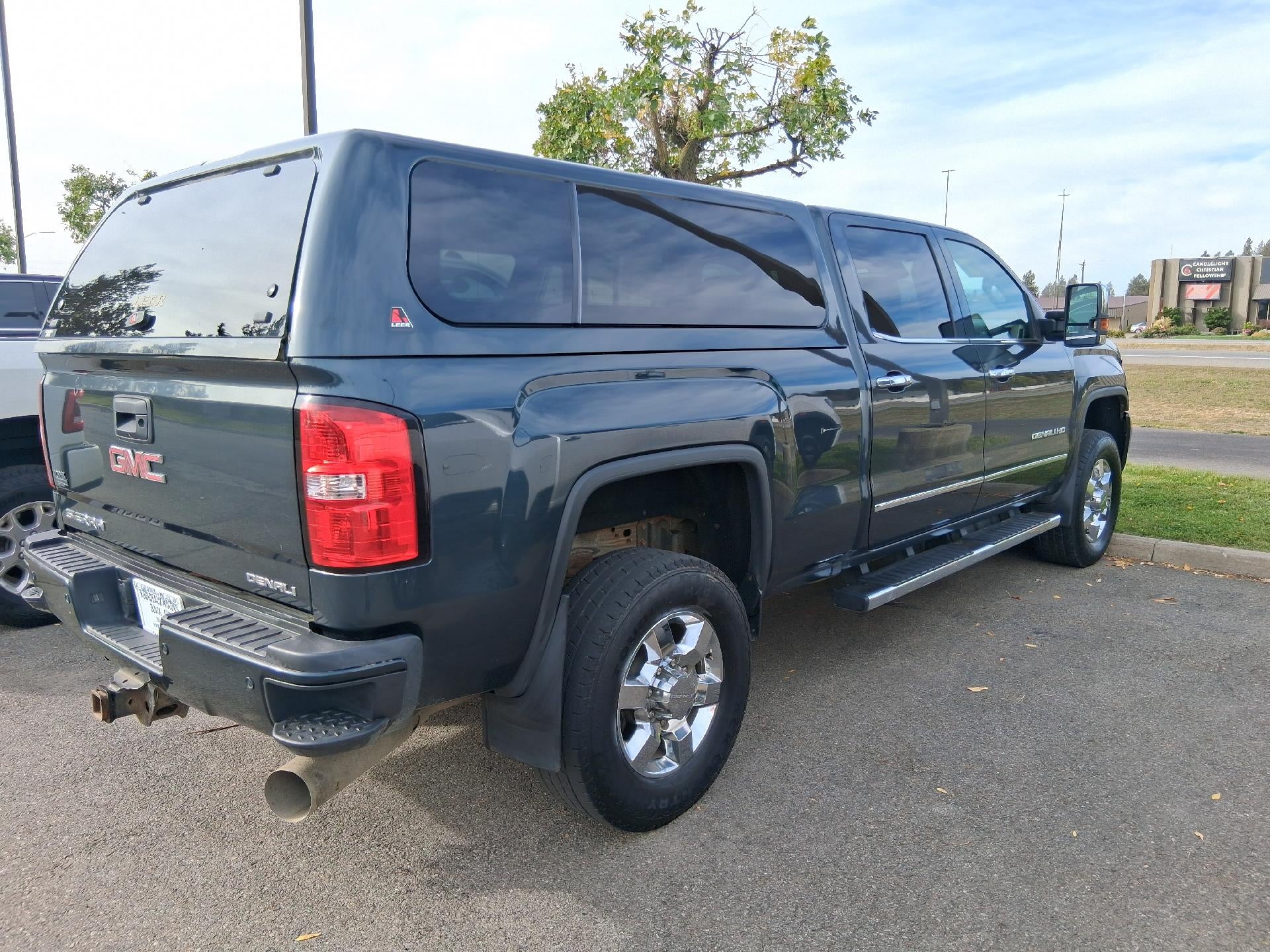 2017 GMC Sierra 3500 HD Leather Memory Heated and Cooled Seat, Power Sunroof, Navigation