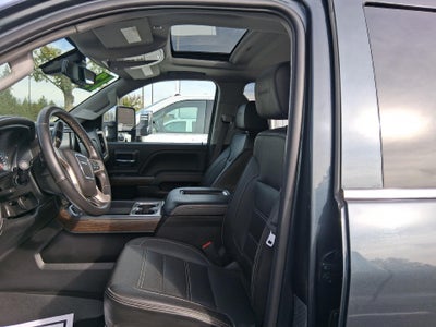 2017 GMC Sierra 3500 HD Leather Memory Heated and Cooled Seat, Power Sunroof, Navigation