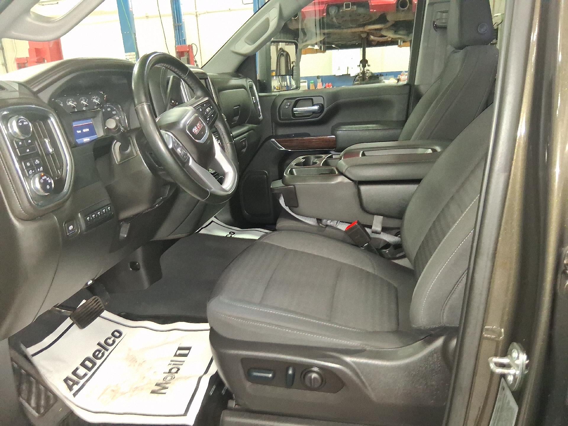 2023 GMC Sierra 2500 HD Power Lumbar Heated Seat, Climate Control, Trailering Mirrors