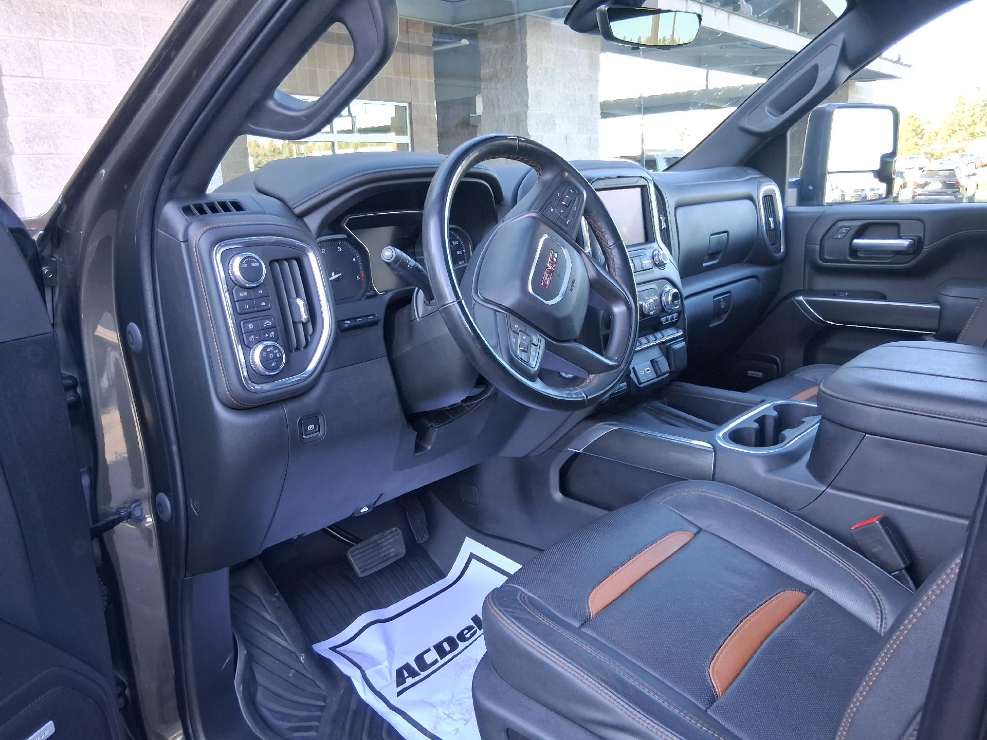 2023 GMC Sierra 2500 HD Power Lumbar Memory Seat, Power Sunroof, Trailering Mirrors