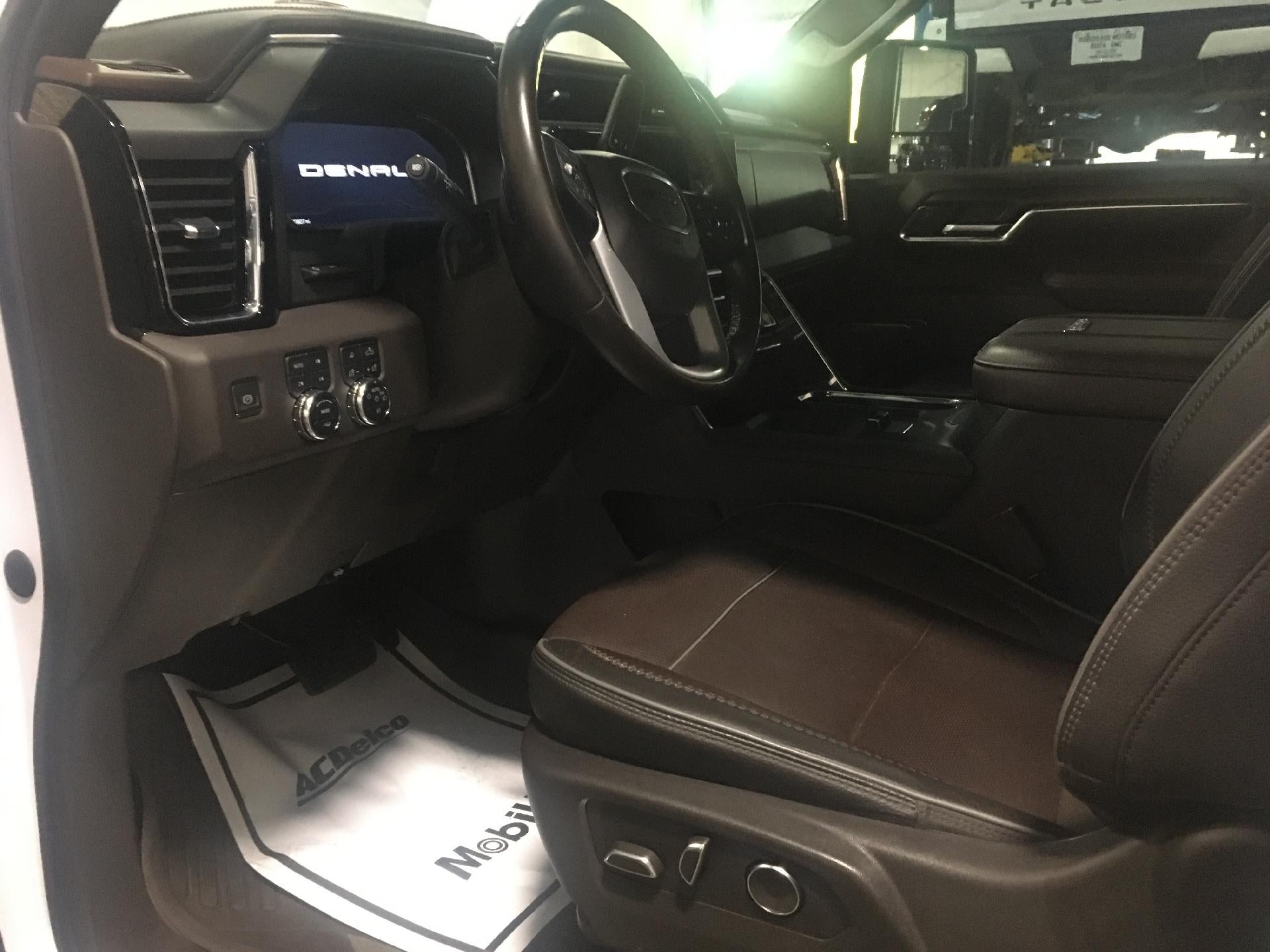 2024 GMC Sierra 2500 HD Memory Power Lumbar Seat, Technology Package, Power Sunroof