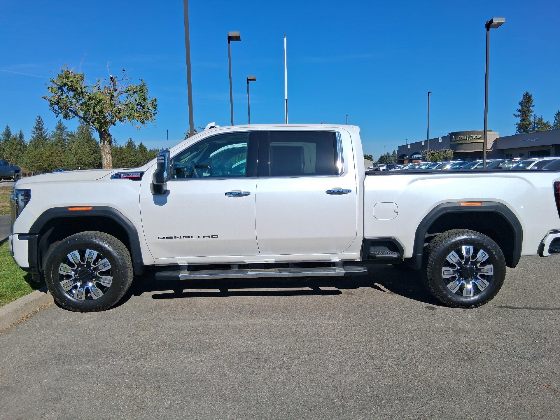 2024 GMC Sierra 2500 HD Power Lumbar Memory Heated and Cooled Seat, Power Sunroof, Technology Package