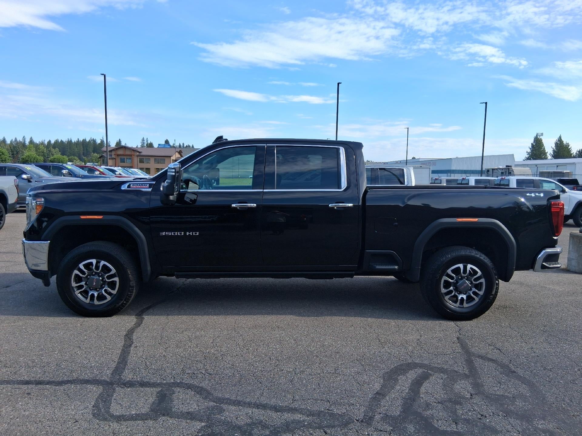 2023 GMC Sierra 3500 HD Power Sunroof, Memory Power Lumbar Seat, Navigation