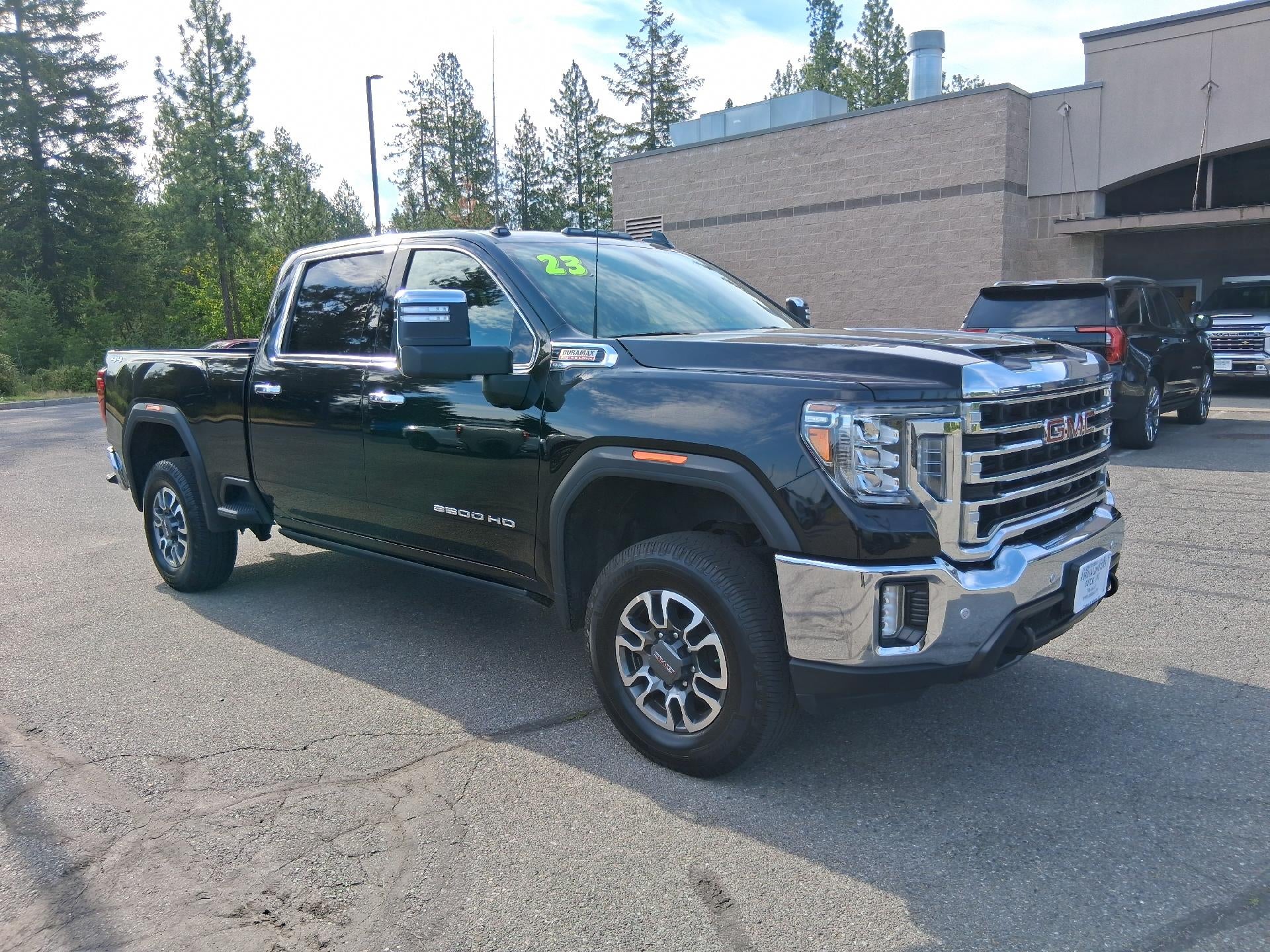 2023 GMC Sierra 3500 HD Power Sunroof, Memory Power Lumbar Seat, Navigation