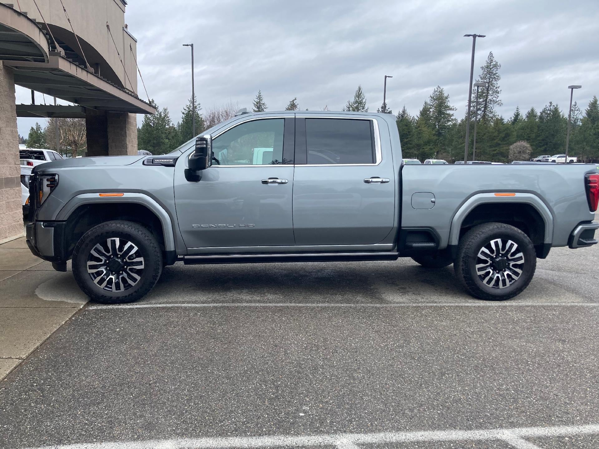 2024 GMC Sierra 2500 HD Power Memory Lumbar Massage Seat, Technology Package, Power Sunroof