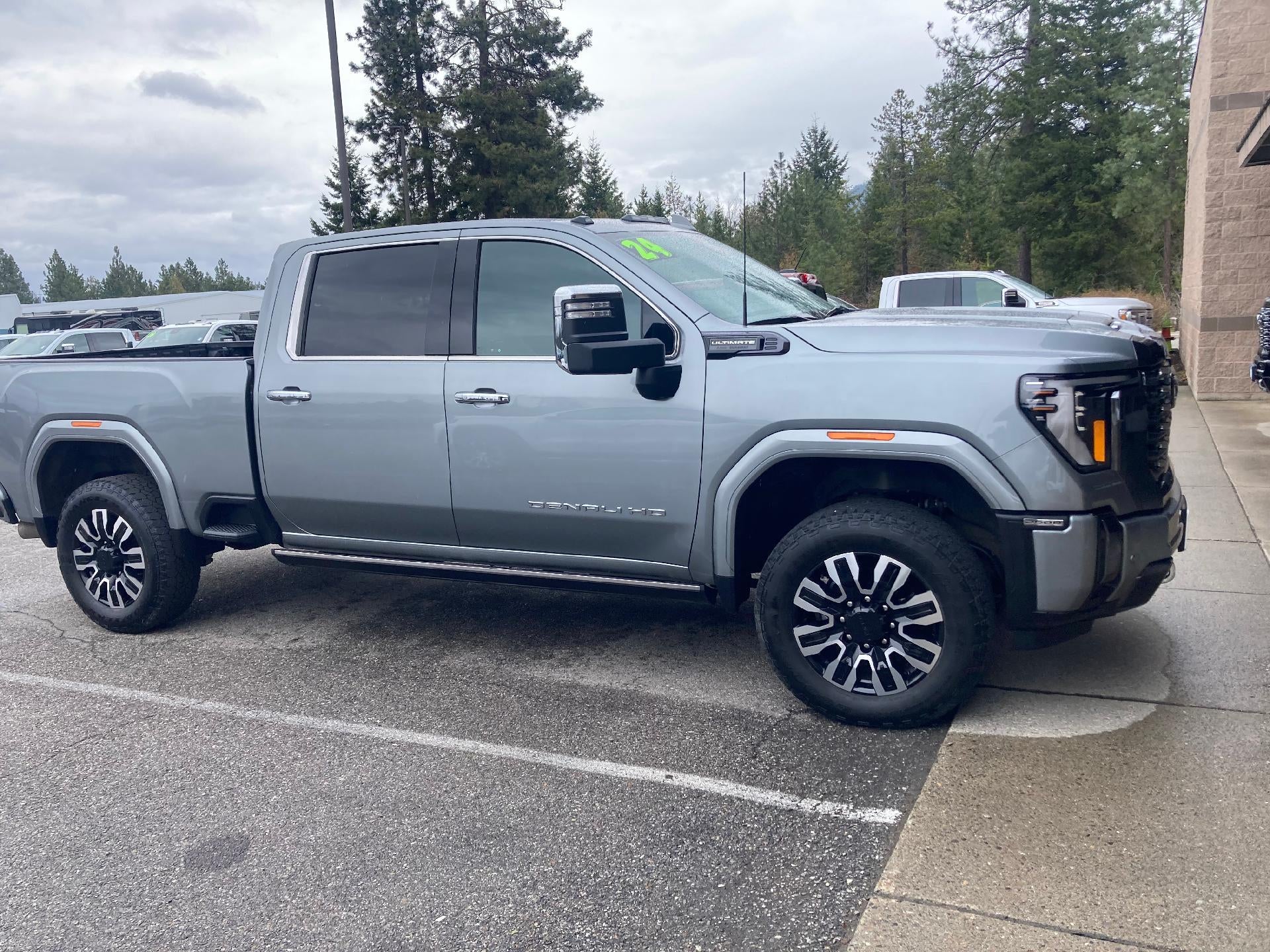 2024 GMC Sierra 2500 HD Power Memory Lumbar Massage Seat, Technology Package, Power Sunroof