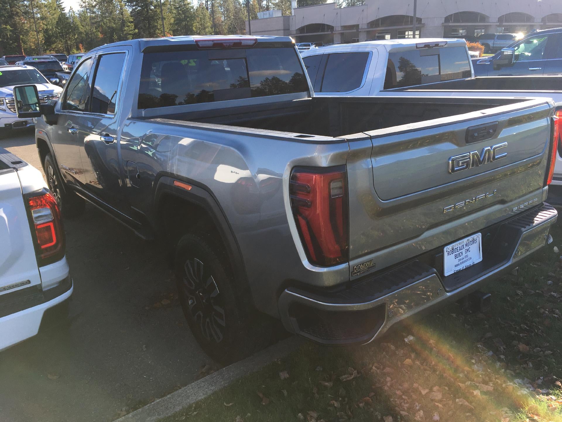 2024 GMC Sierra 2500 HD Memory Power Lumbar Seat, Power Sunroof, HD Surround Vision