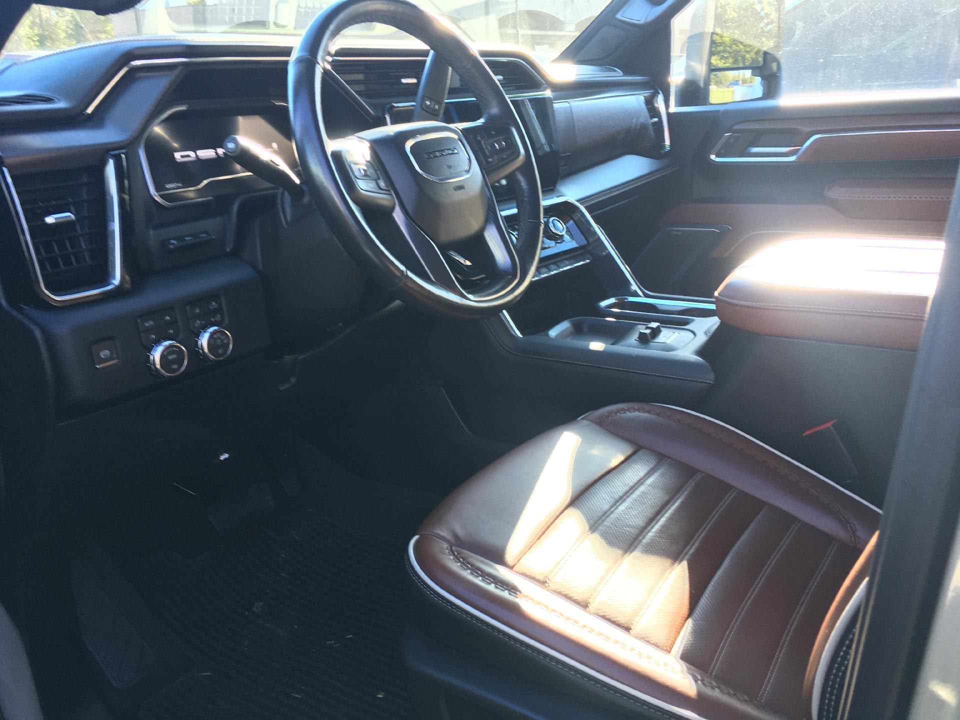 2024 GMC Sierra 2500 HD Memory Power Lumbar Seat, Power Sunroof, HD Surround Vision