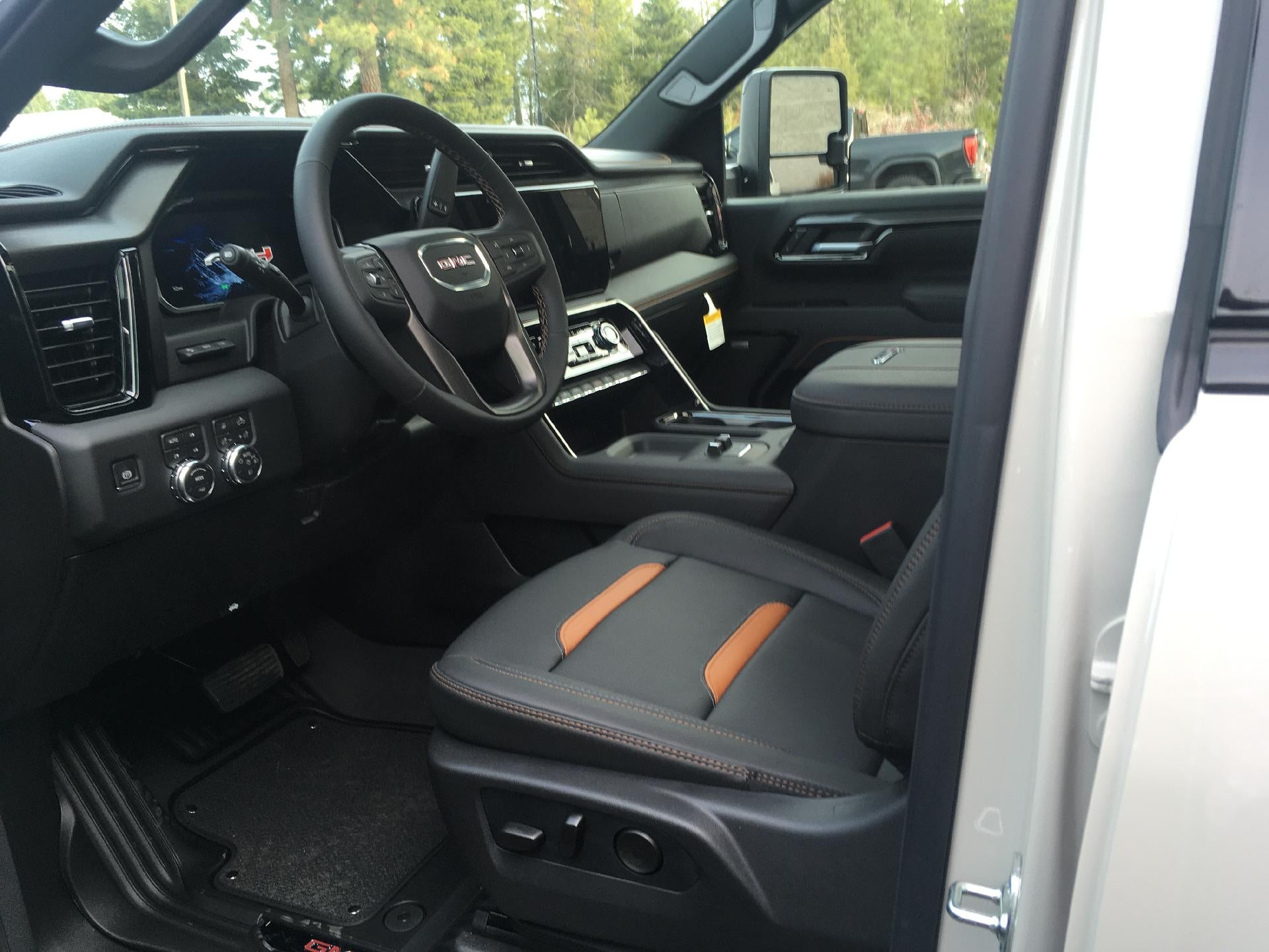 2026 GMC Sierra 2500 HD Crew Cab Standard Box 4-Wheel Drive AT4