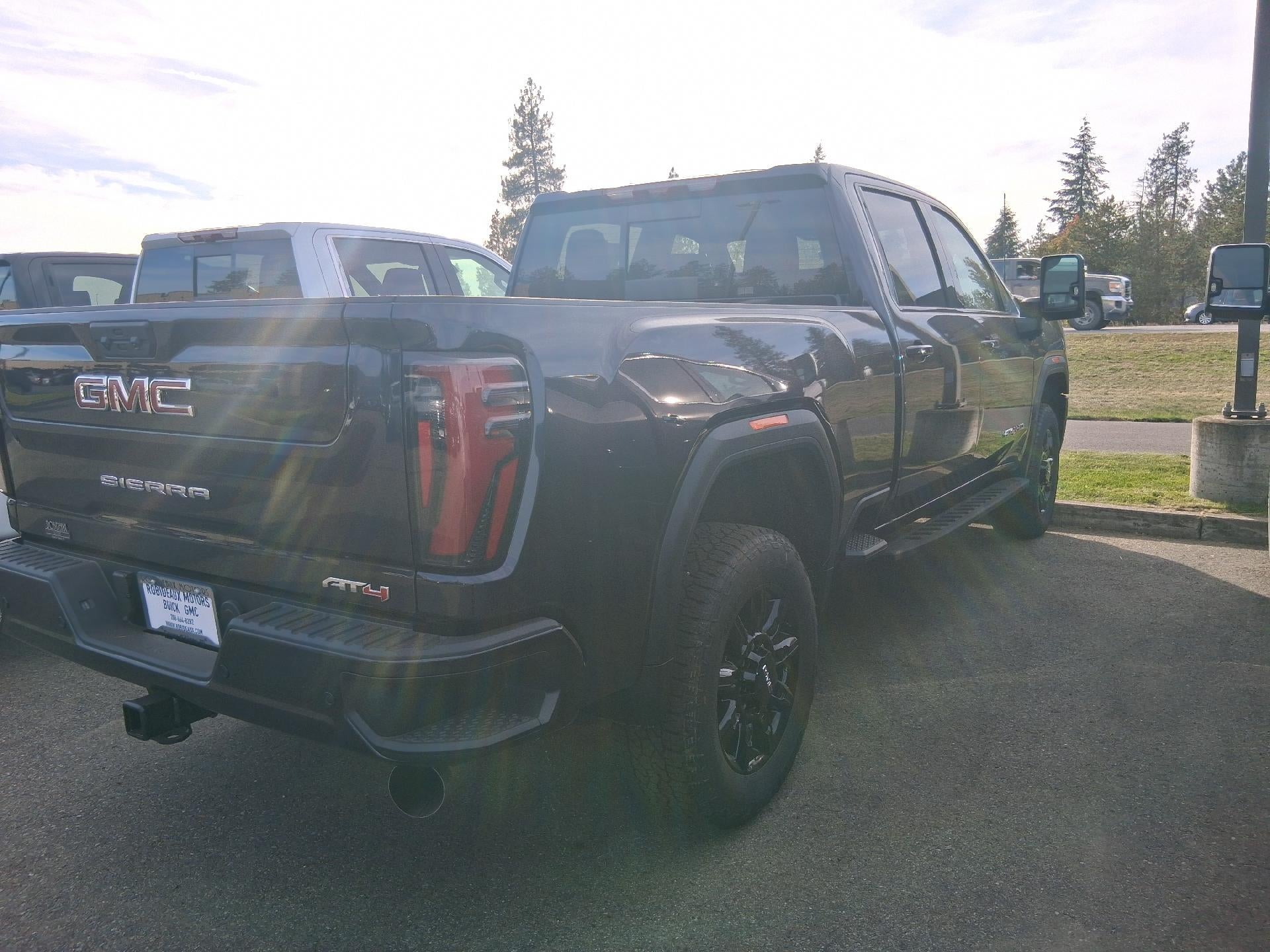 2026 GMC Sierra 2500 HD Crew Cab Standard Box 4-Wheel Drive AT4