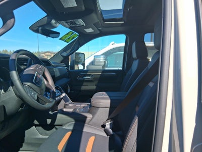 2026 GMC Sierra 2500 HD Crew Cab Standard Box 4-Wheel Drive AT4