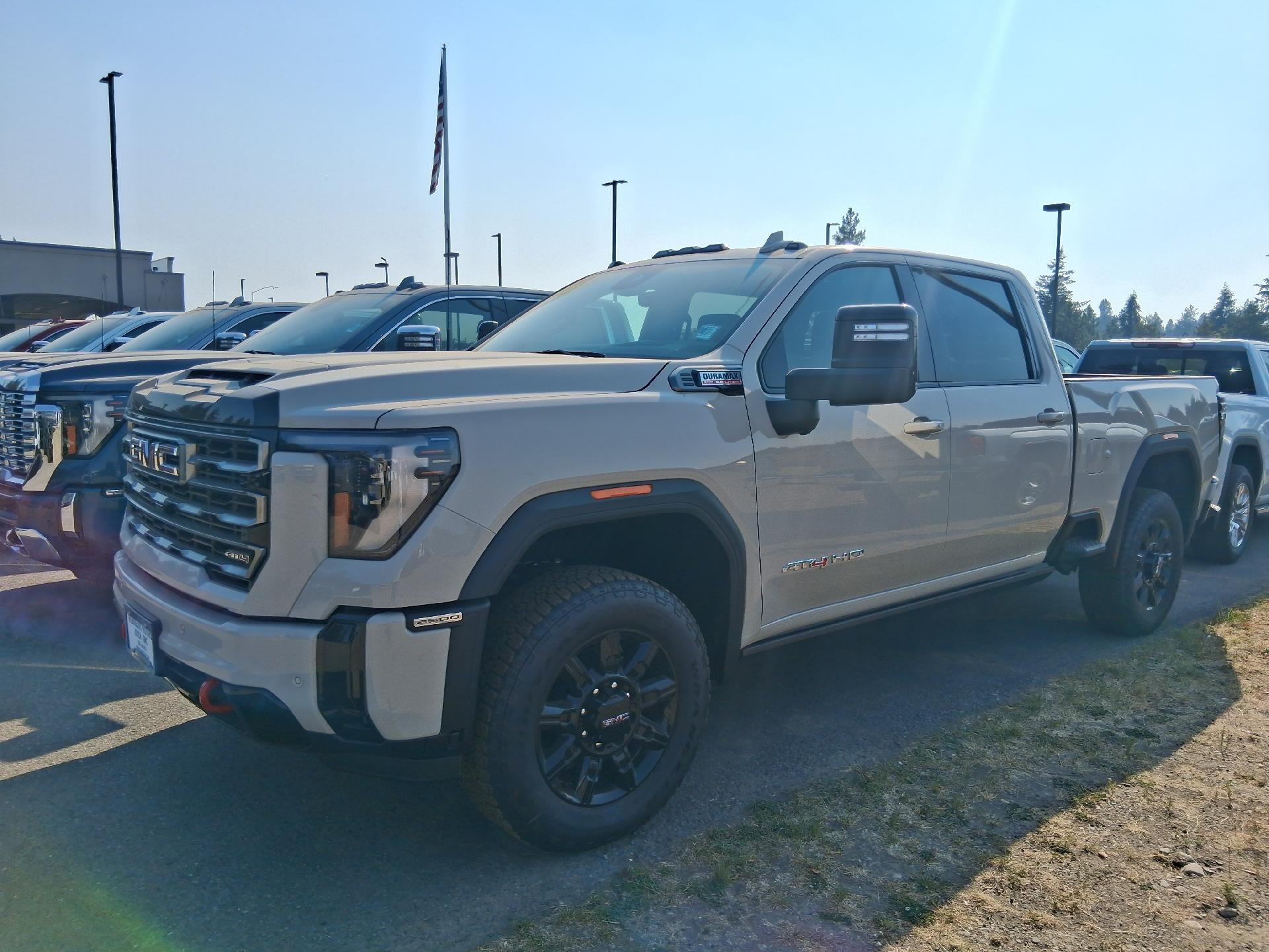 2026 GMC Sierra 2500 HD Crew Cab Standard Box 4-Wheel Drive AT4