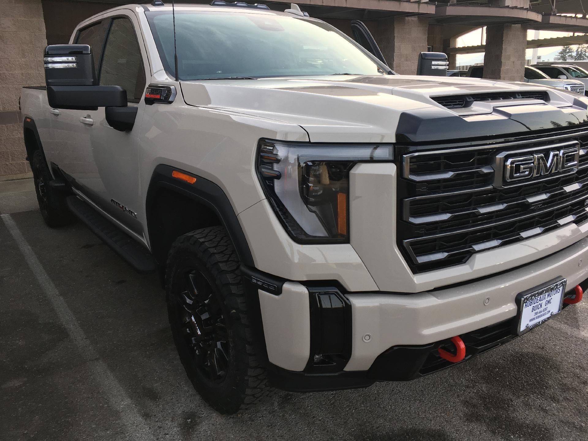 2026 GMC Sierra 2500 HD Crew Cab Standard Box 4-Wheel Drive AT4