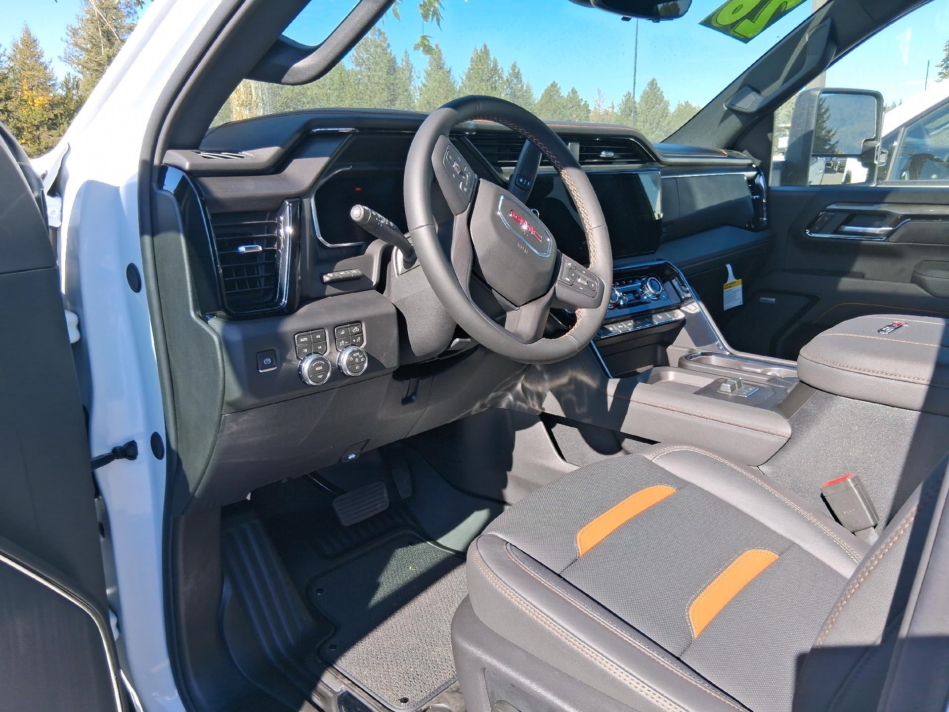 2026 GMC Sierra 2500 HD Crew Cab Standard Box 4-Wheel Drive AT4