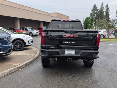 2026 GMC Sierra 2500 HD Crew Cab Standard Box 4-Wheel Drive Denali