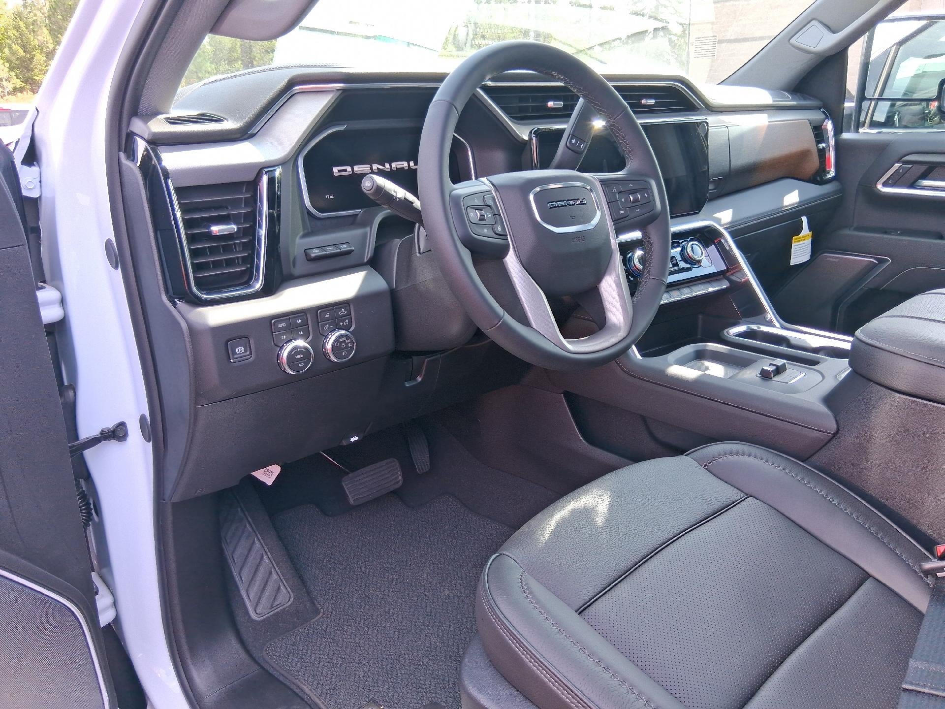 2026 GMC Sierra 2500 HD Crew Cab Standard Box 4-Wheel Drive Denali