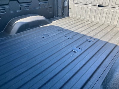 2025 GMC Sierra 2500 HD Gooseneck/5th Wheel Package, Power Lumbar Memory Seat, Power Sunroof