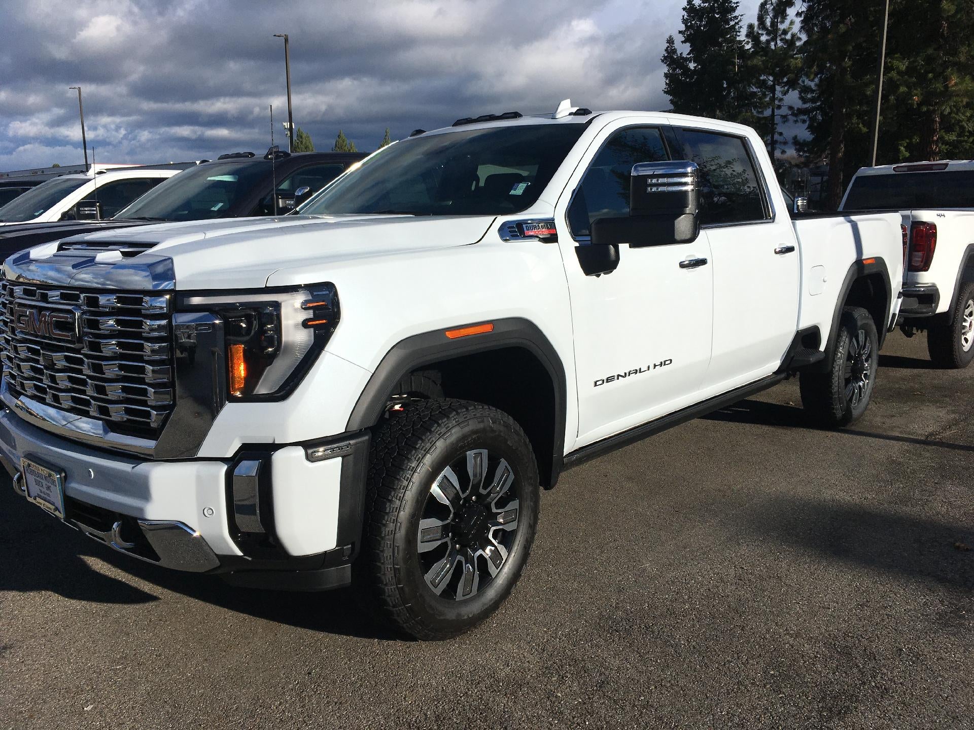 2026 GMC Sierra 2500 HD Crew Cab Standard Box 4-Wheel Drive Denali
