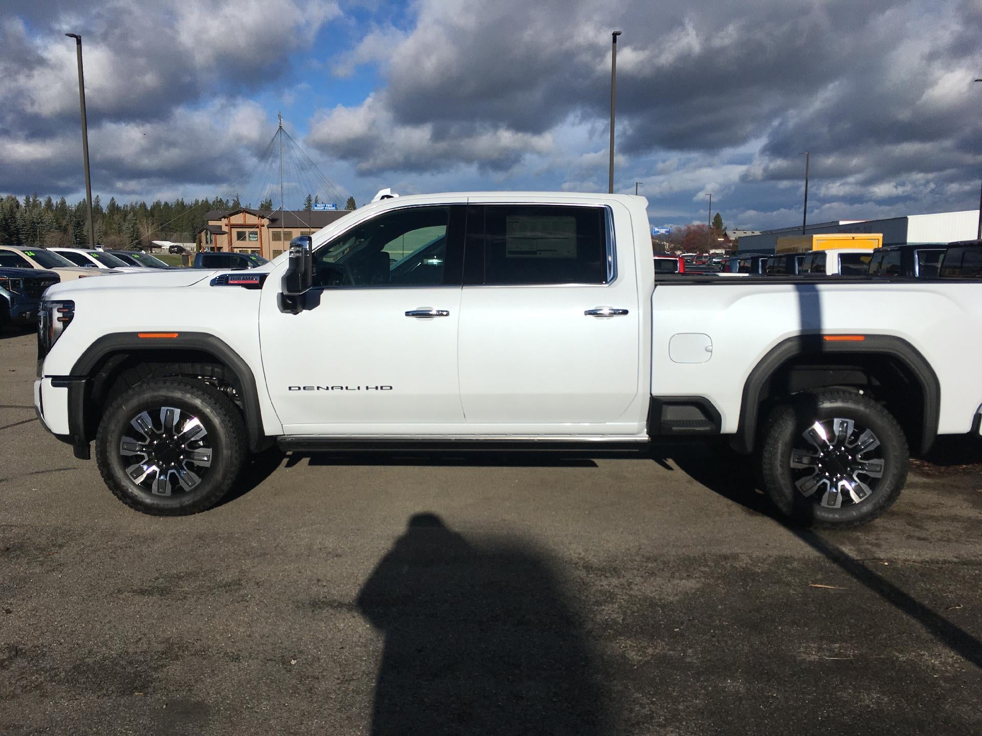 2026 GMC Sierra 2500 HD Crew Cab Standard Box 4-Wheel Drive Denali