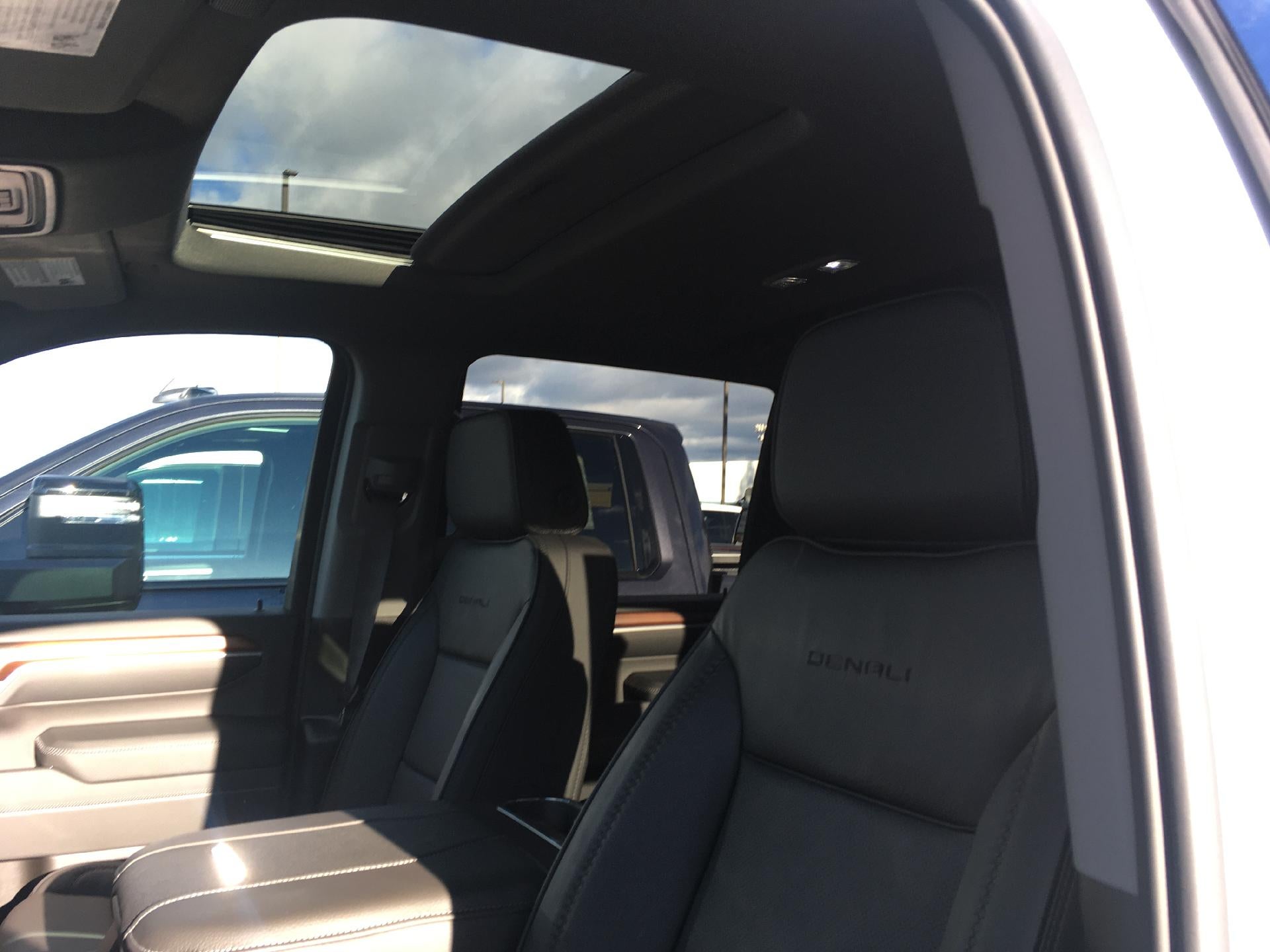 2026 GMC Sierra 2500 HD Crew Cab Standard Box 4-Wheel Drive Denali