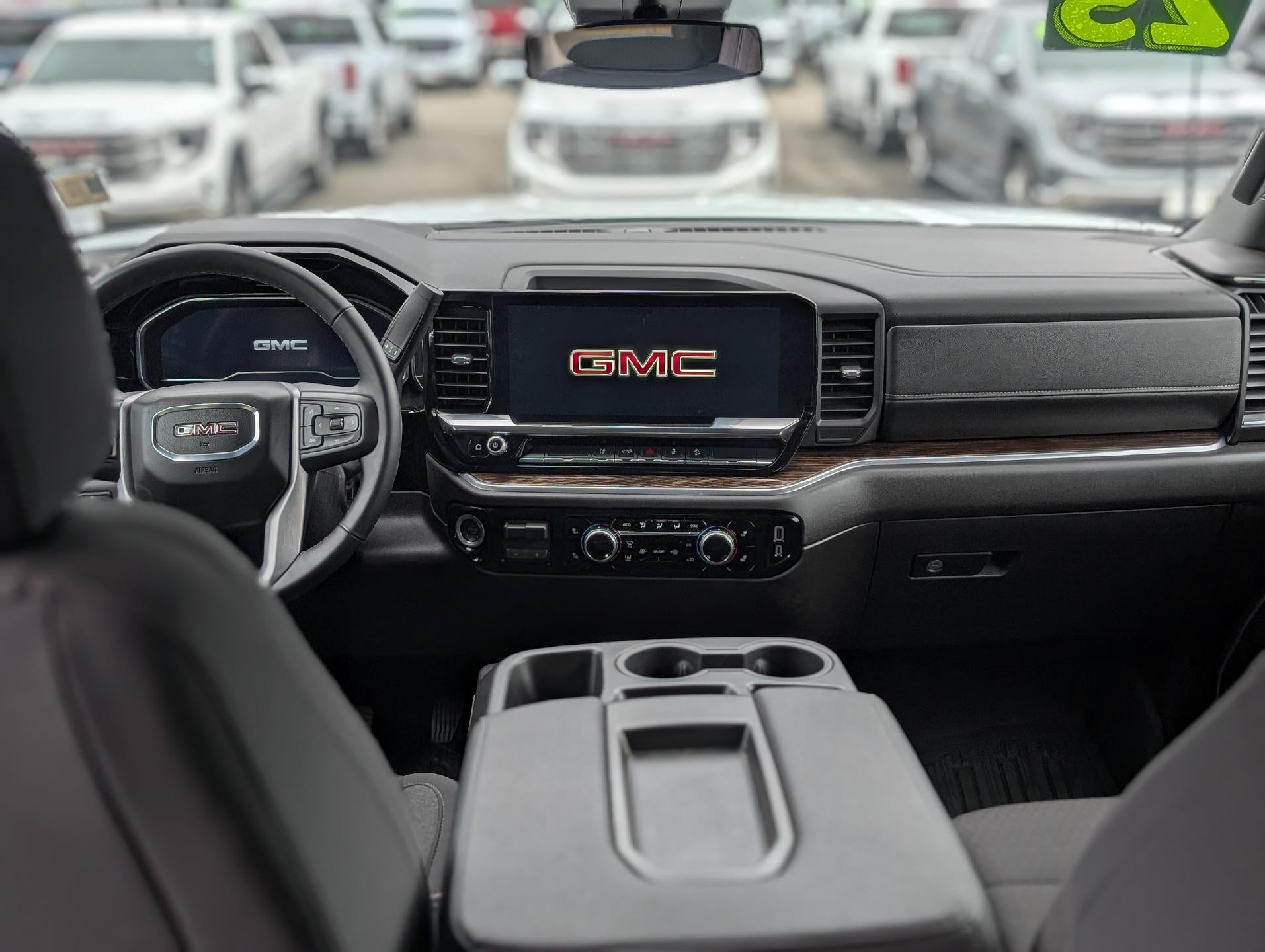 2025 GMC Sierra 3500 HD Power Heated Seat, Heated Steering Wheel, Gooseneck/5th Wheel Prep Package
