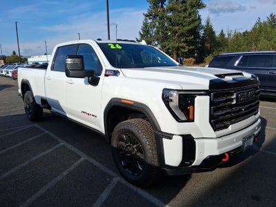 2026 GMC Sierra 3500 HD Crew Cab Long Box 4-Wheel Drive AT4