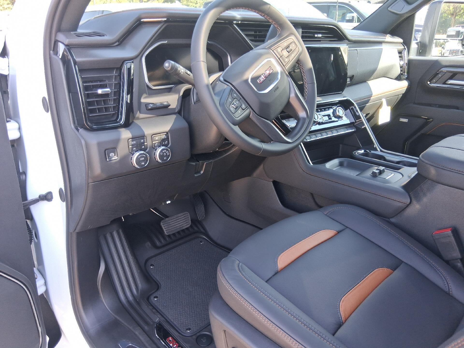 2026 GMC Sierra 3500 HD Crew Cab Long Box 4-Wheel Drive AT4