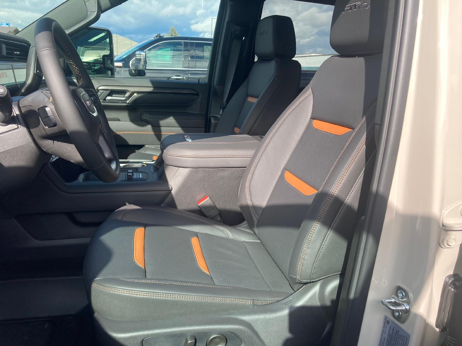 2026 GMC Sierra 3500 HD Crew Cab Standard Box 4-Wheel Drive AT4