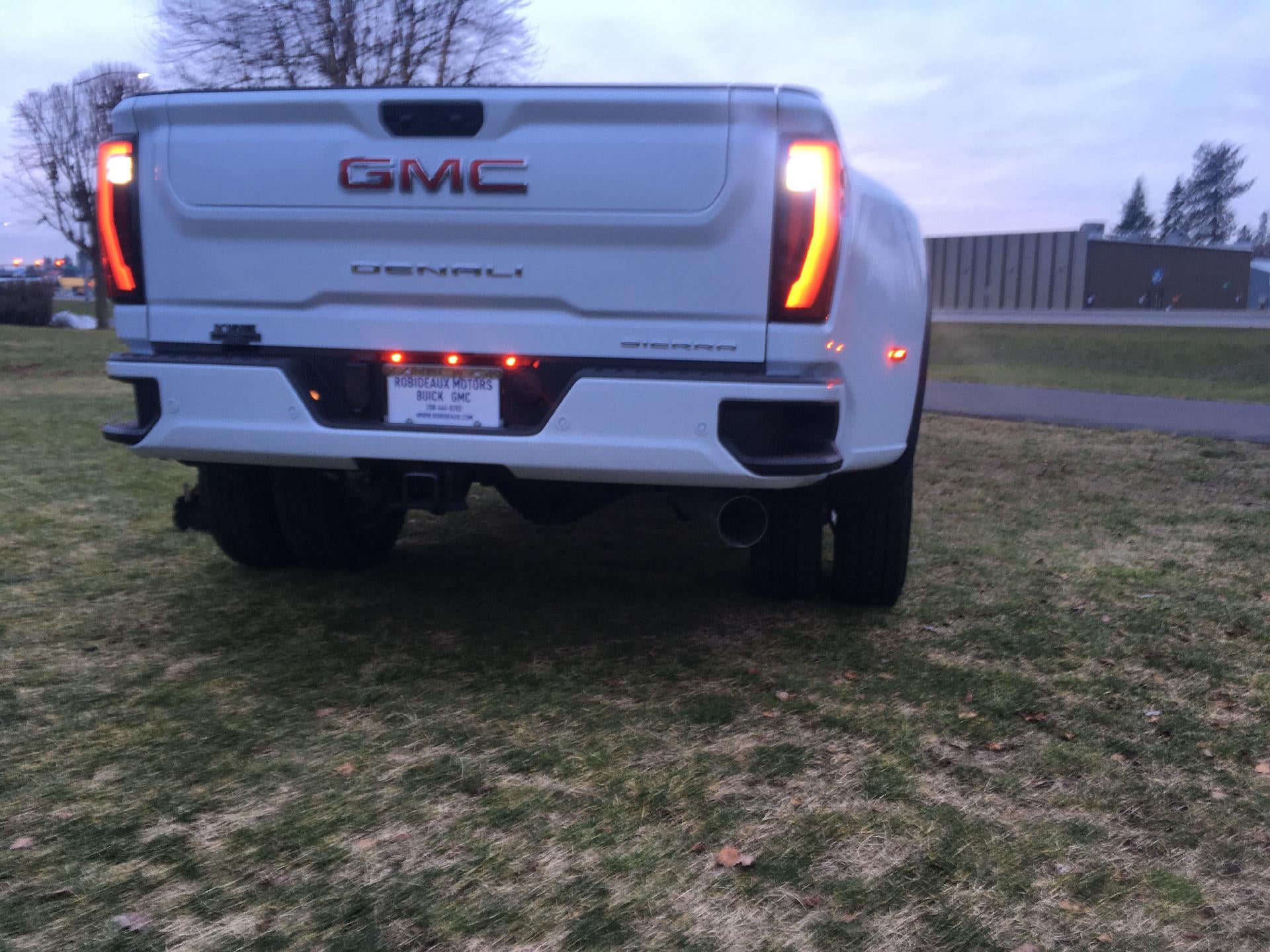 2026 GMC Sierra 3500 HD Crew Cab Long Box 4-Wheel Drive Denali