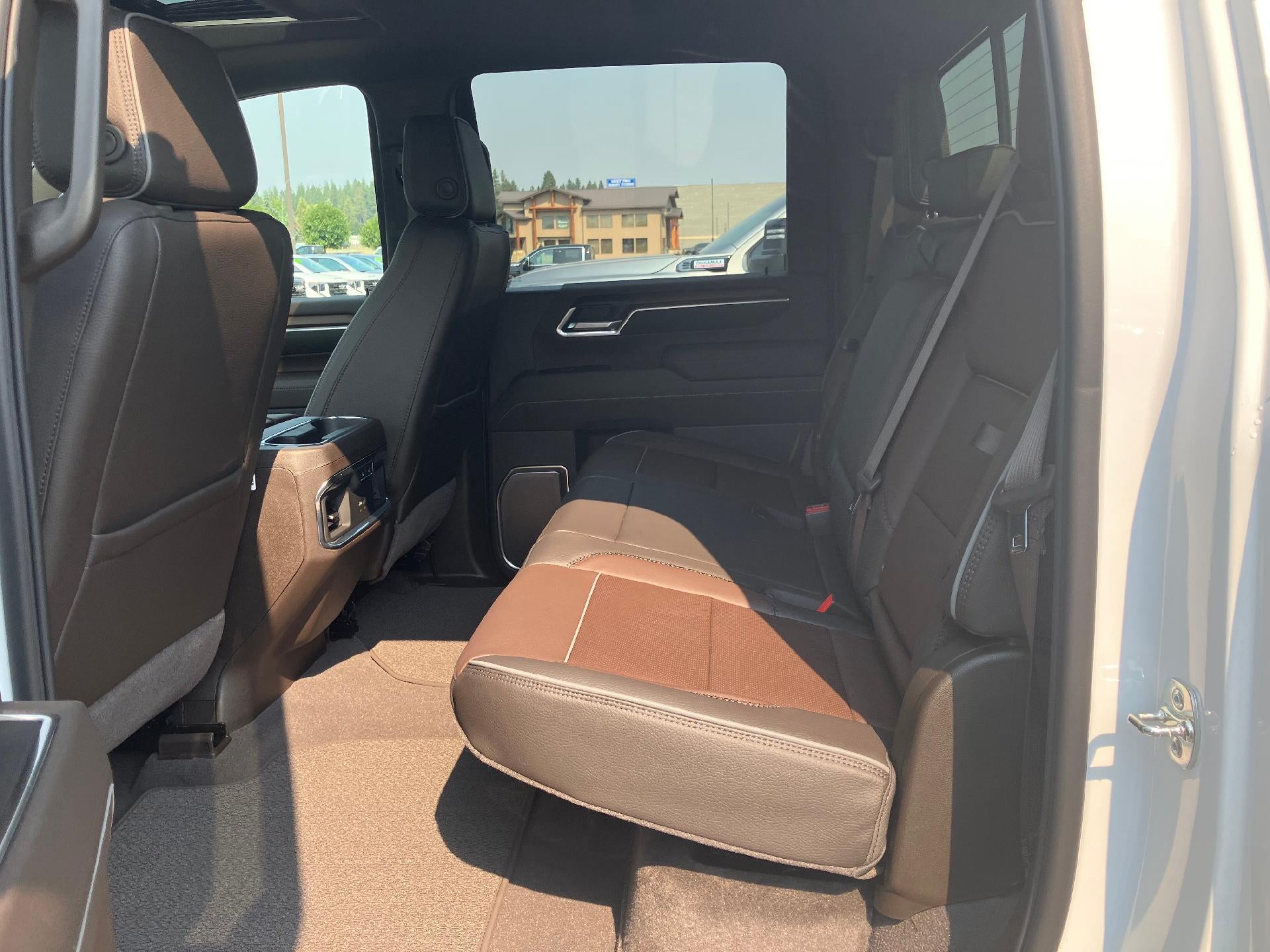 2026 GMC Sierra 3500 HD Crew Cab Long Box 4-Wheel Drive Denali