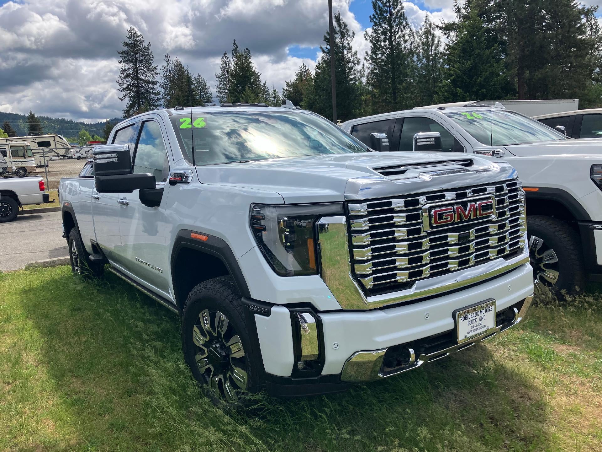 2026 GMC Sierra 3500 HD Crew Cab Long Box 4-Wheel Drive Denali