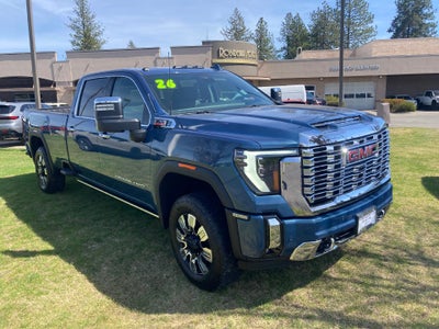 2026 GMC Sierra 3500 HD Crew Cab Long Box 4-Wheel Drive Denali
