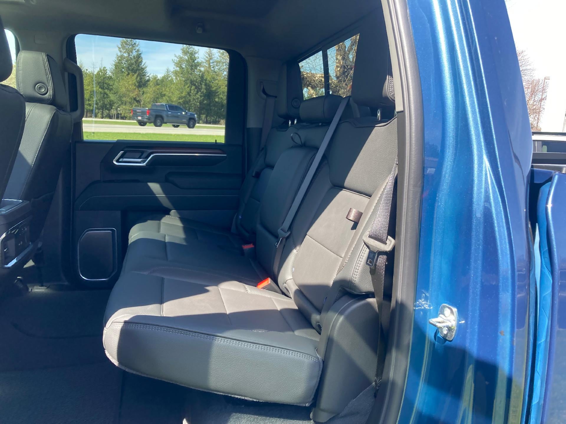 2026 GMC Sierra 3500 HD Crew Cab Long Box 4-Wheel Drive Denali