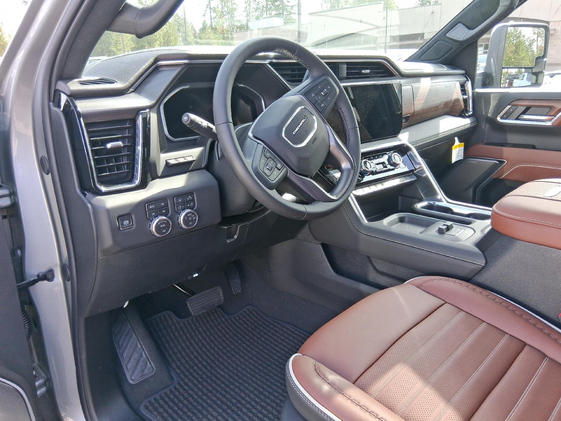 2026 GMC Sierra 2500 HD Crew Cab Standard Box 4-Wheel Drive Denali Ultimate