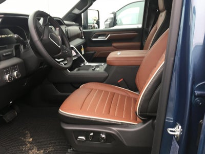 2026 GMC Sierra 2500 HD Crew Cab Standard Box 4-Wheel Drive Denali Ultimate