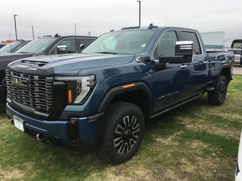 2026 GMC Sierra 2500 HD Crew Cab Standard Box 4-Wheel Drive Denali Ultimate
