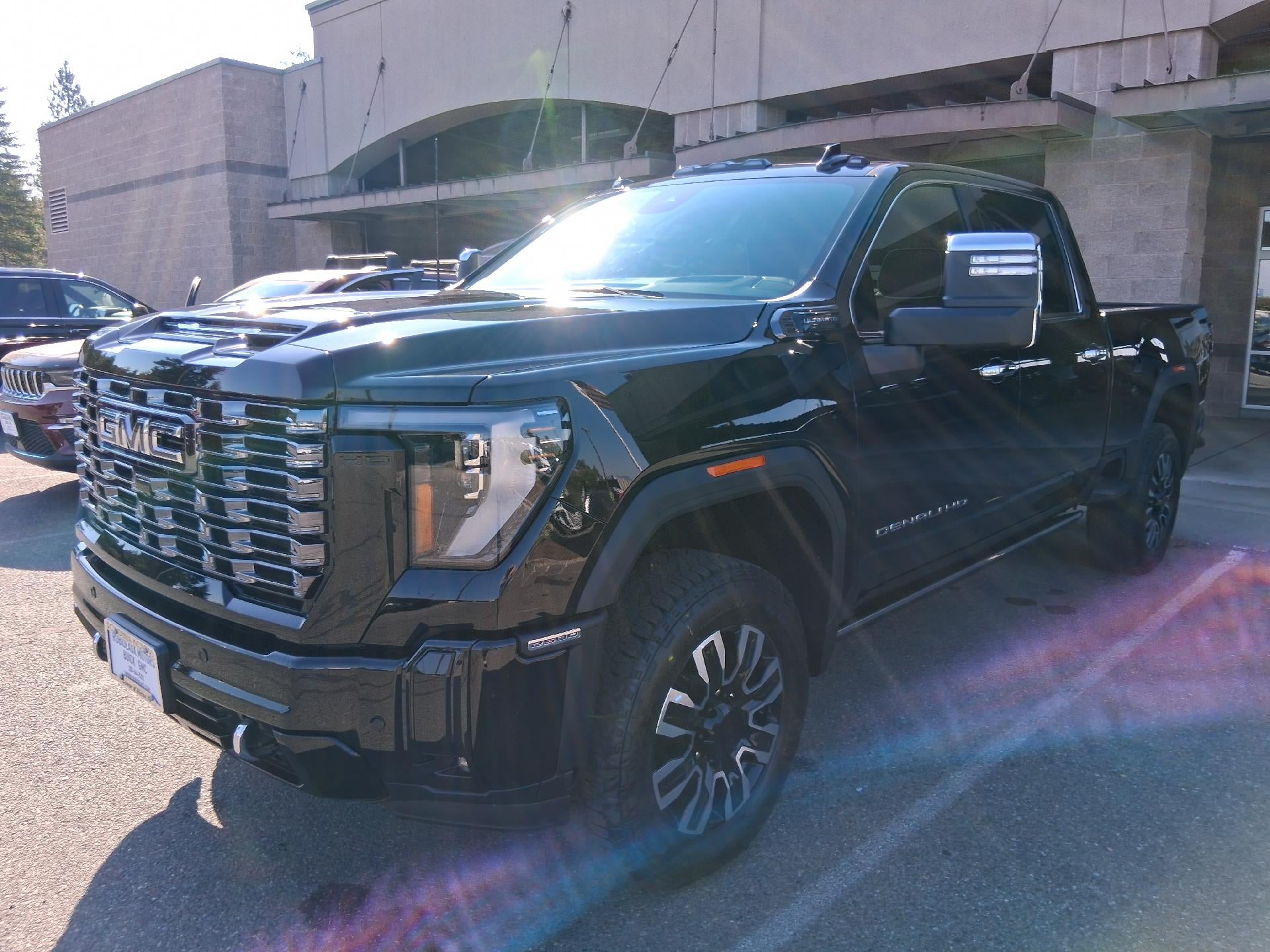 2026 GMC Sierra 2500 HD Crew Cab Standard Box 4-Wheel Drive Denali Ultimate