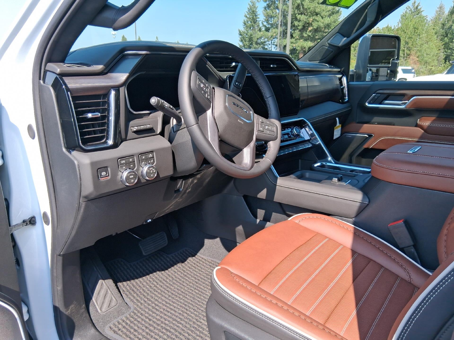 2026 GMC Sierra 2500 HD Crew Cab Standard Box 4-Wheel Drive Denali Ultimate