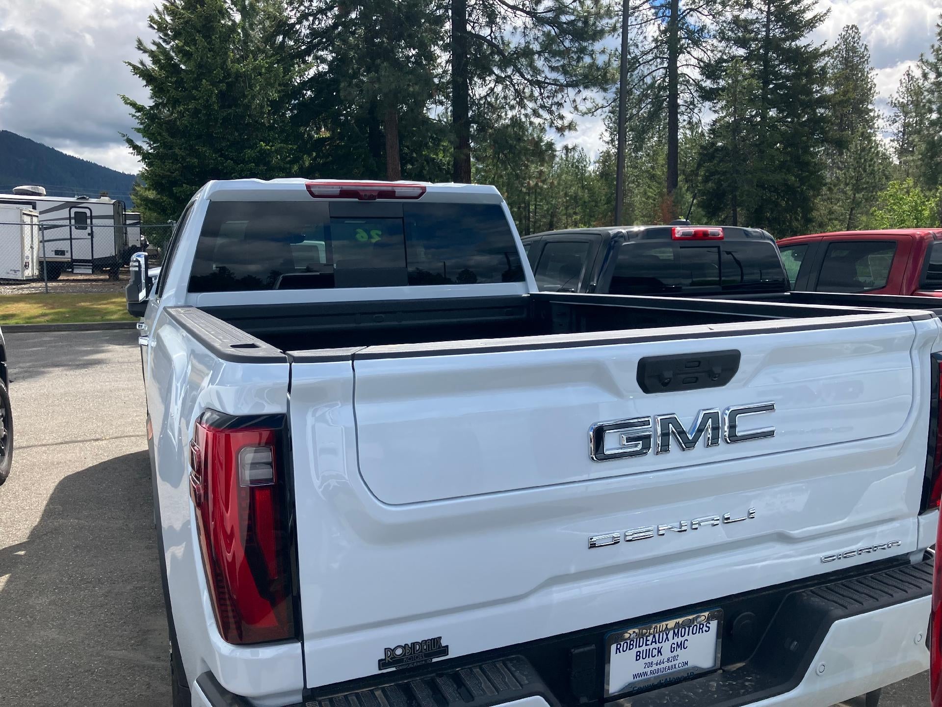 2026 GMC Sierra 2500 HD Crew Cab Standard Box 4-Wheel Drive Denali Ultimate