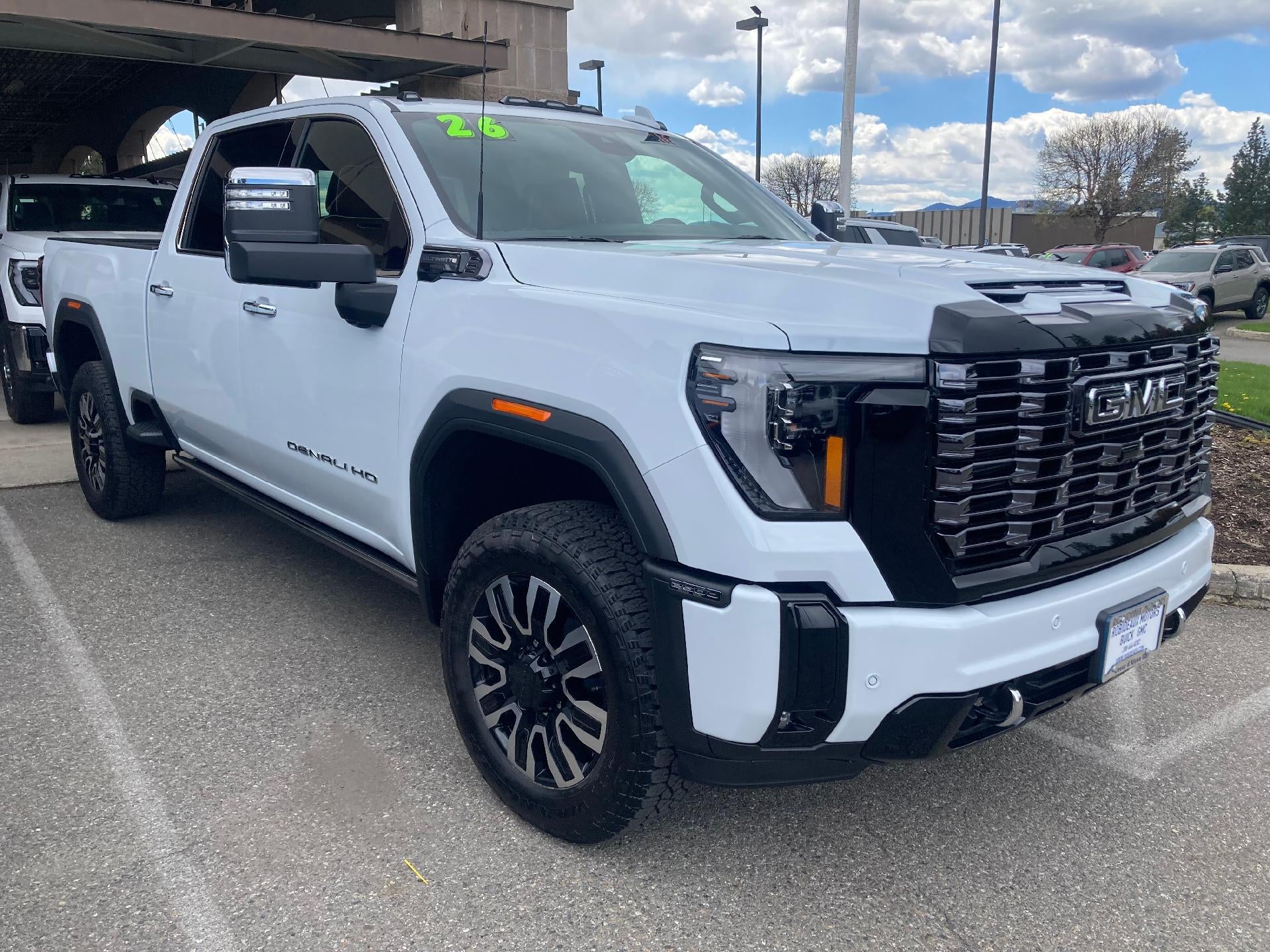 2026 GMC Sierra 2500 HD Crew Cab Standard Box 4-Wheel Drive Denali Ultimate
