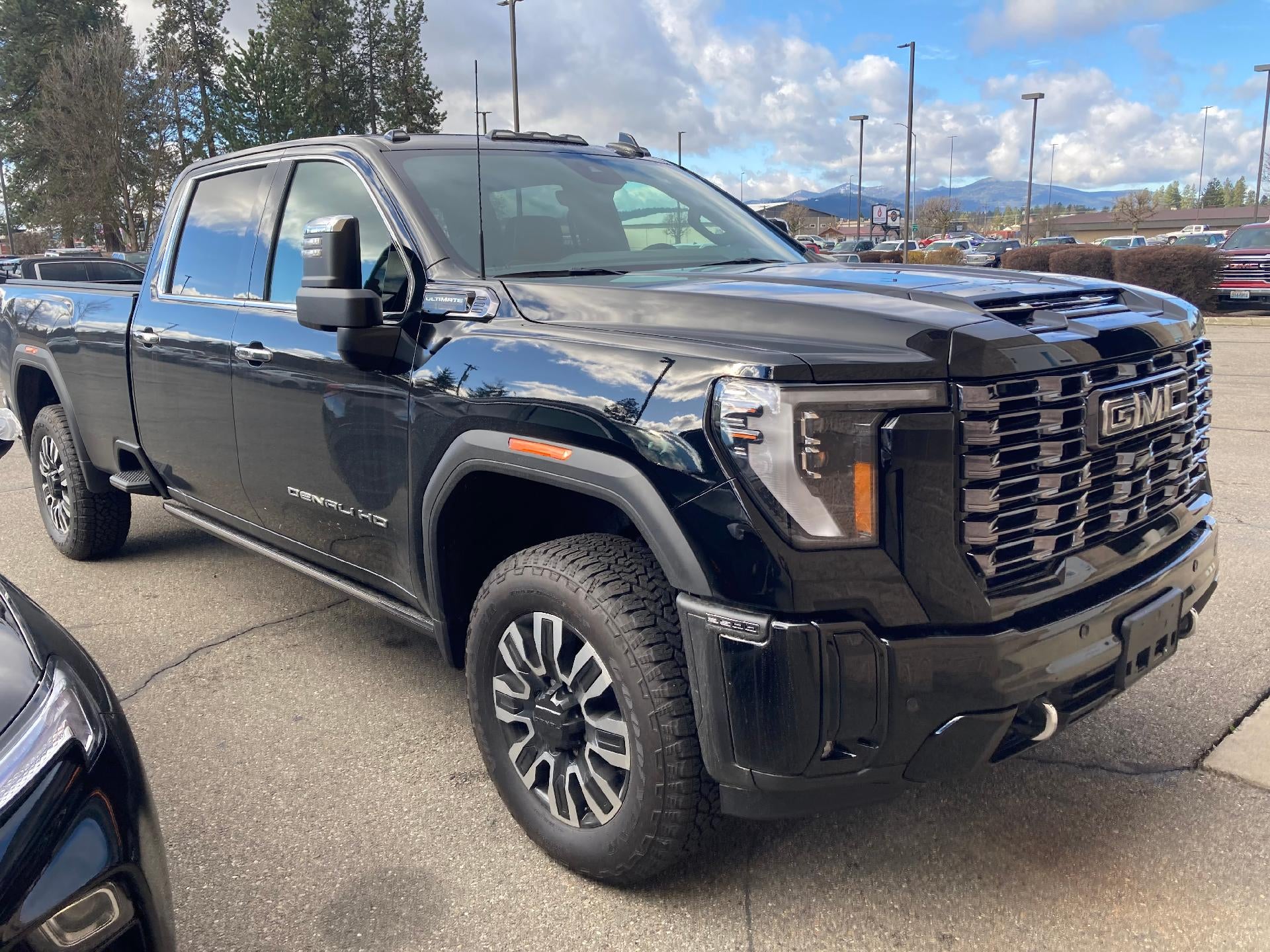 2026 GMC Sierra 3500 HD Power Memory Massage Seat, Gooseneck/5th Wheel Package, Technology Package