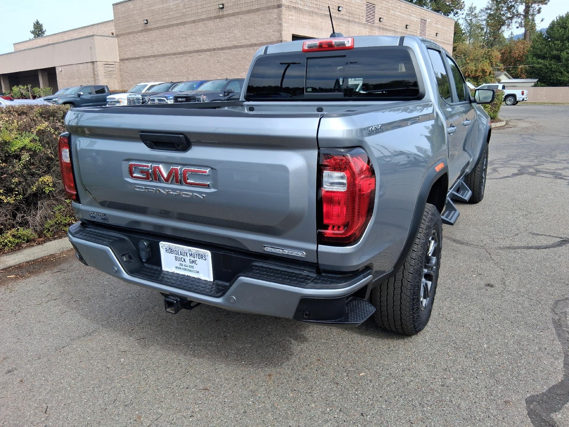 2025 GMC Canyon Power Lumbar Heated Seat, Trailering Equipment Package, Cruise Control