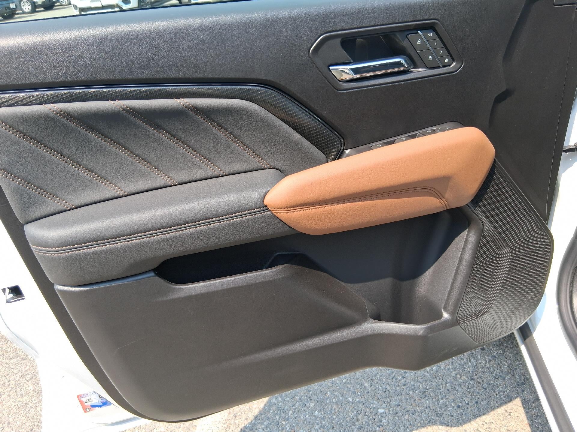 2026 GMC Canyon Crew Cab Short Box 4-Wheel Drive AT4