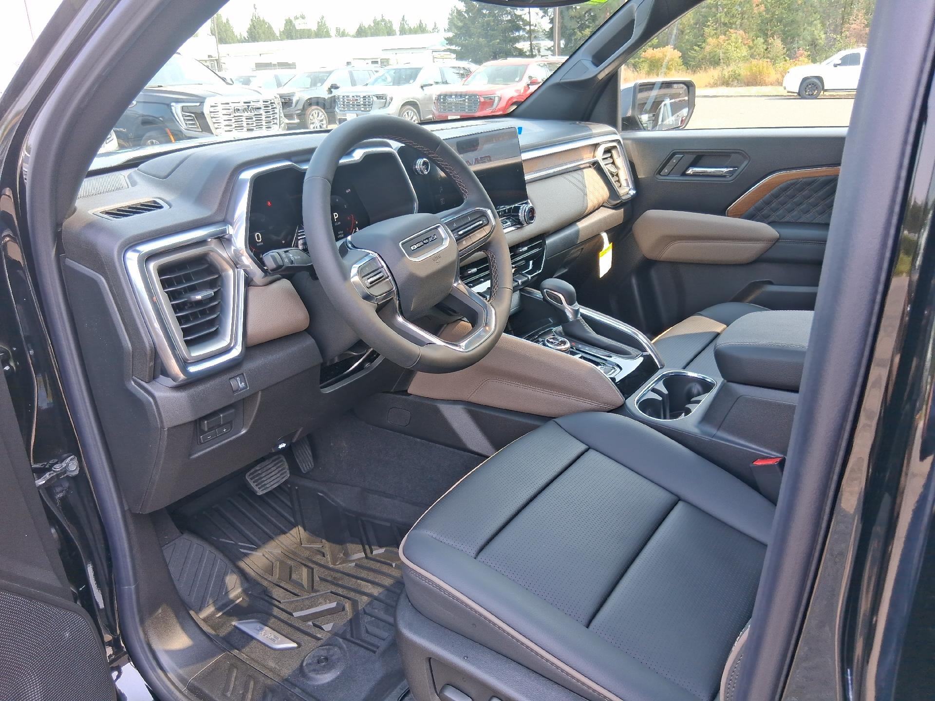 2026 GMC Canyon Crew Cab Short Box 4-Wheel Drive Denali