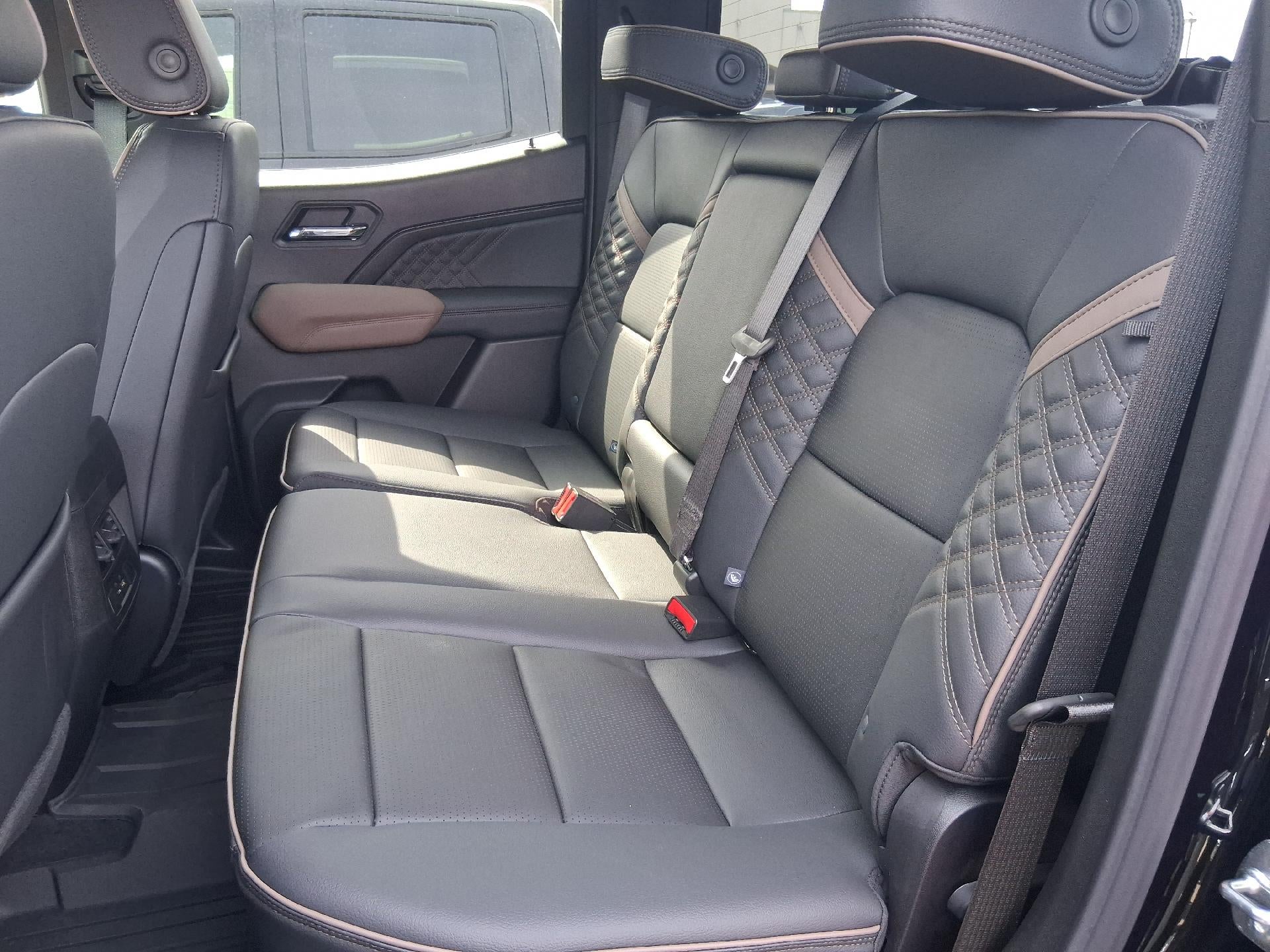 2026 GMC Canyon Crew Cab Short Box 4-Wheel Drive Denali