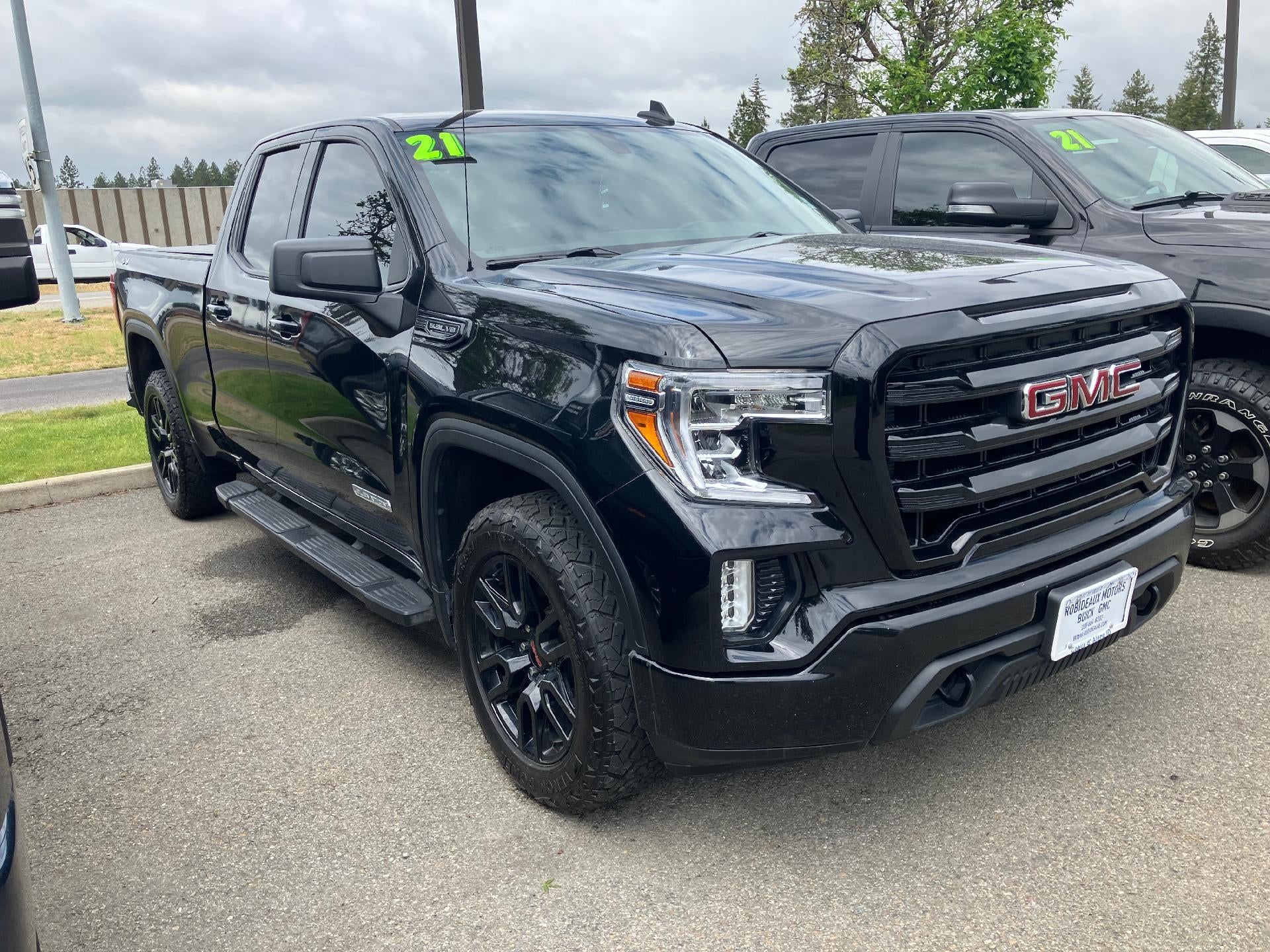 2021 GMC Sierra 1500 Power Lumbar Heated Seat, Cruise Control, Rear Vision Camera, Trailering Package