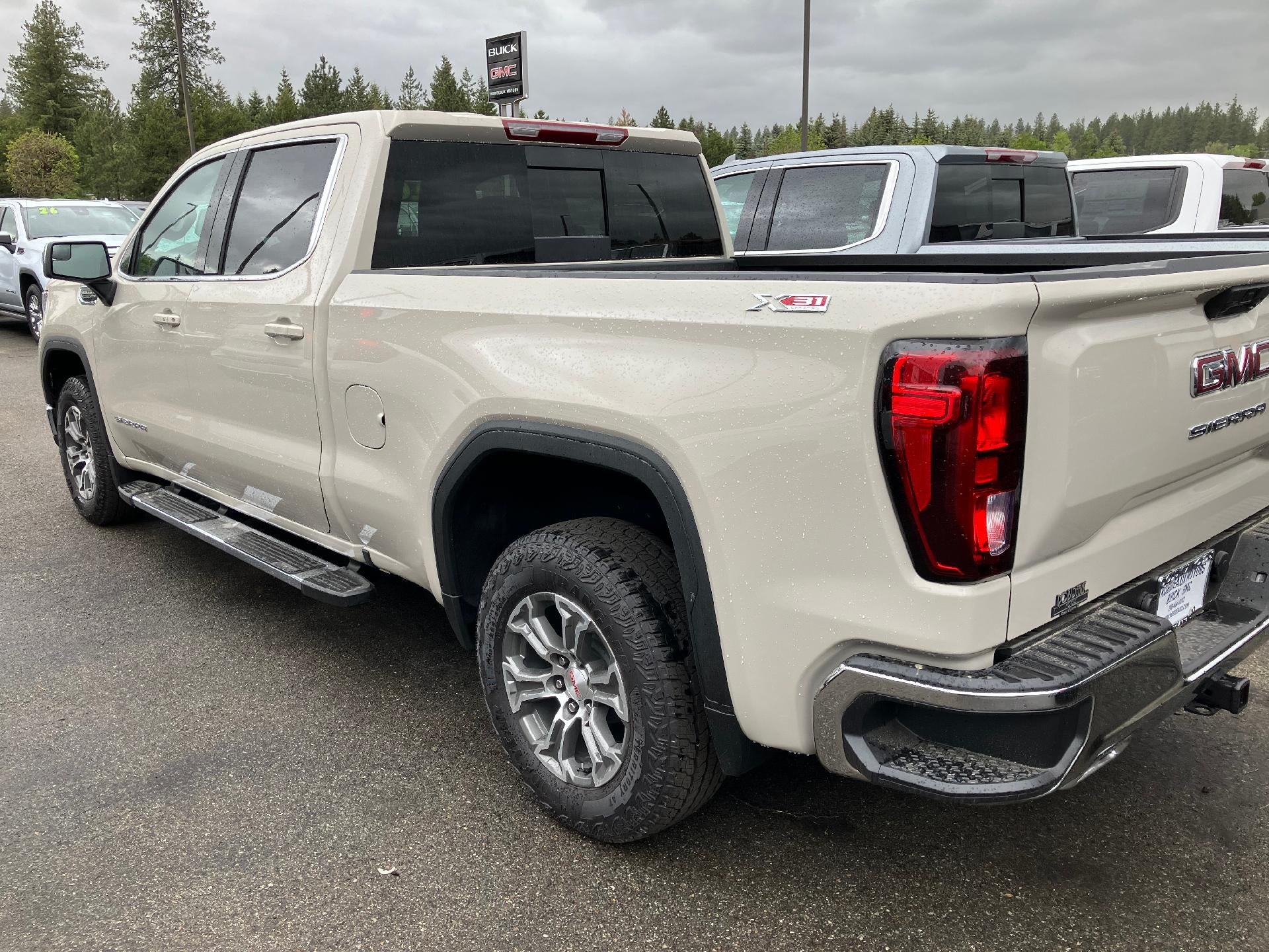 2026 GMC Sierra 1500 Crew Cab Standard Box 4-Wheel Drive SLE