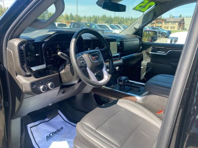 2025 GMC Sierra 1500 Leather Heated Power Seat, Navigation, Adaptive Cruise Control