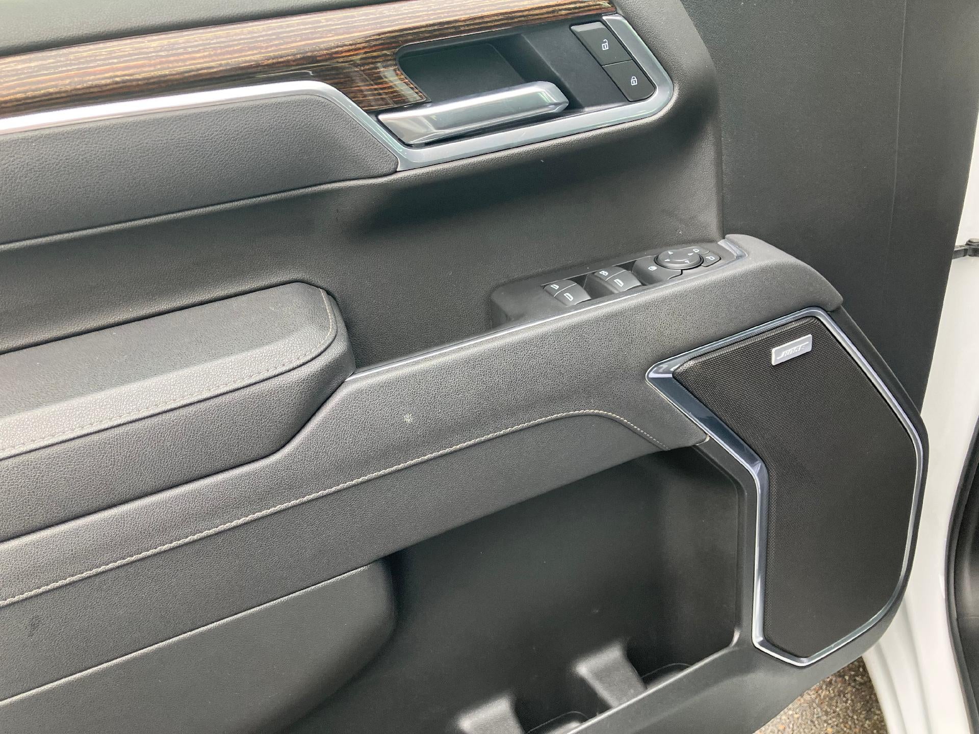 2025 GMC Sierra 1500 Power Heated Seat, Navigation, Adaptive Cruise Control, Trailering Package